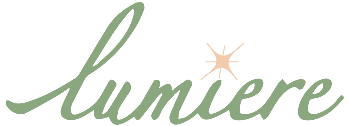 鈴鹿市西条で縮毛矯正やヘアトリートメントで髪質改善ができる美容院なら『lumiere（ルミエール）』